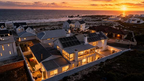 House For Sale in Pearl Bay, Yzerfontein
